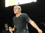 Roger live in Munich (Photo by Christian Krumey)